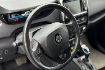 Renault Zoe 2017 EK14105 full